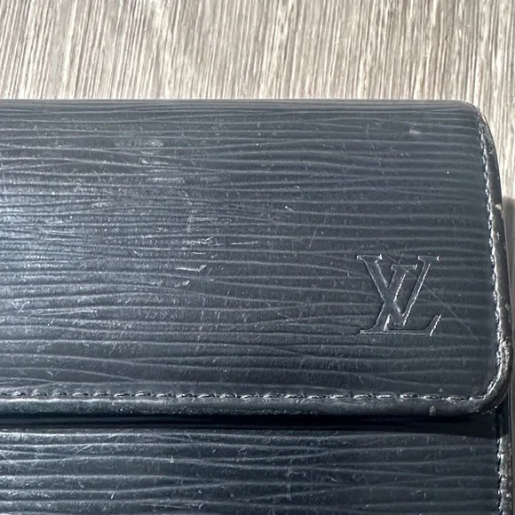 Louis Vuitton Epi long wallet - Picture 2 of 11